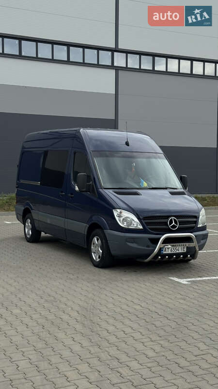 Грузопассажирский фургон Mercedes-Benz Sprinter 2006 в Ивано-Франковске