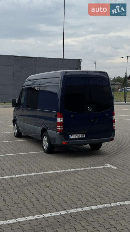 Грузопассажирский фургон Mercedes-Benz Sprinter 2006 в Ивано-Франковске