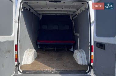 Грузовой фургон Mercedes-Benz Sprinter 2002 в 