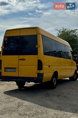 Пригородный автобус Mercedes-Benz Sprinter 2003 в 