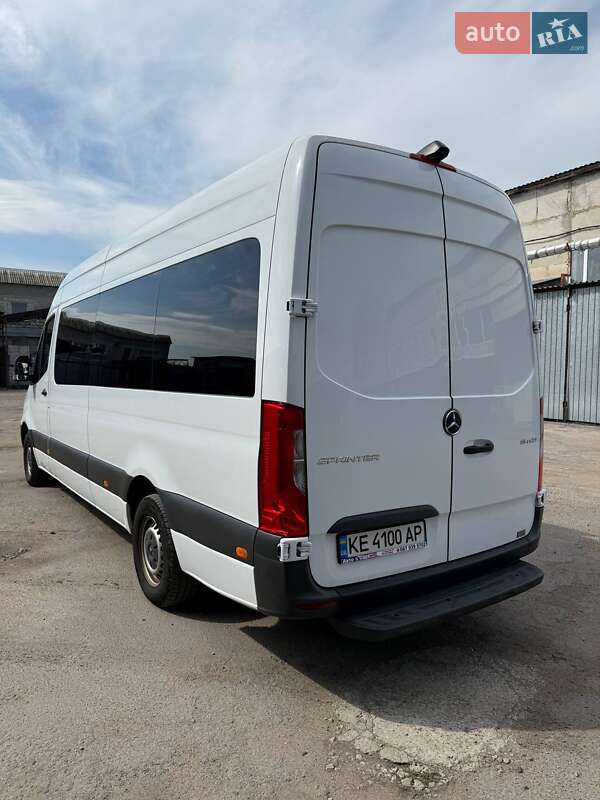 Микроавтобус Mercedes-Benz Sprinter 2020 в Днепре фото 5 Микроавтобус Mercedes-Benz Sprinter 2020 в Днепре