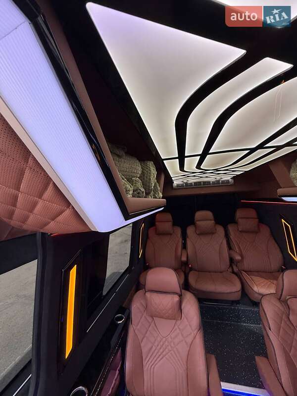 Микроавтобус Mercedes-Benz Sprinter 2020 в Днепре фото 21 Микроавтобус Mercedes-Benz Sprinter 2020 в Днепре