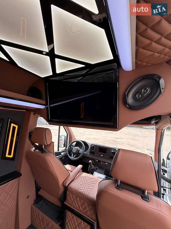 Микроавтобус Mercedes-Benz Sprinter 2020 в Днепре фото 25 Микроавтобус Mercedes-Benz Sprinter 2020 в Днепре