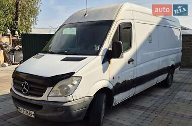 Грузовой фургон Mercedes-Benz Sprinter 2009 в 