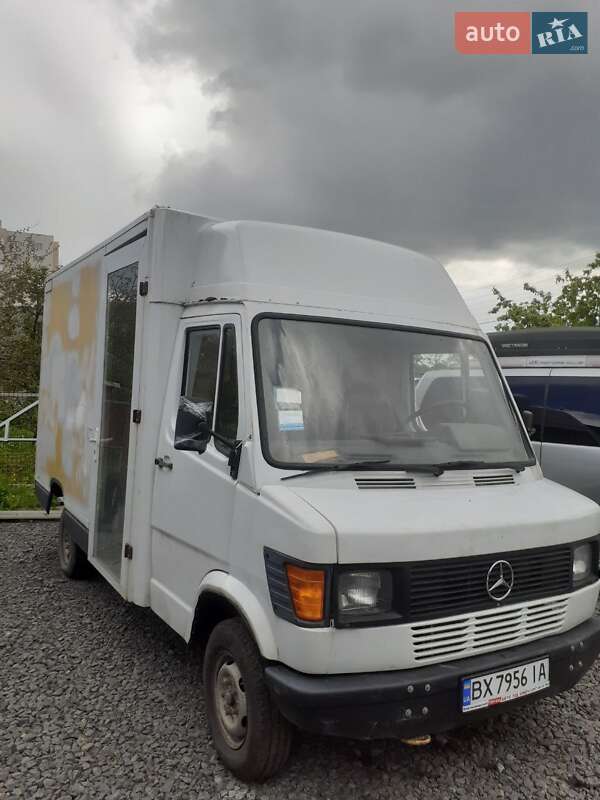 Вантажний фургон Mercedes-Benz Sprinter 1994 в Хмельницькому фото 6 Вантажний фургон Mercedes-Benz Sprinter 1994 в Хмельницькому