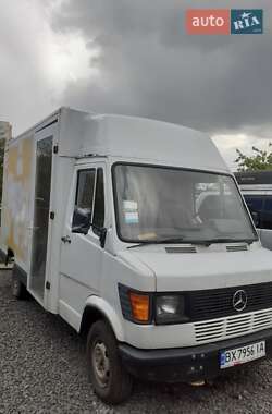 Грузовой фургон Mercedes-Benz Sprinter 1994 в 