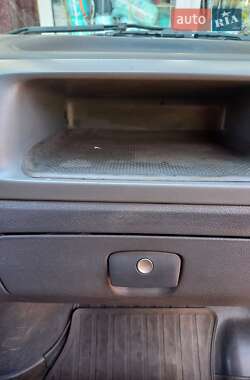 Грузовой фургон Mercedes-Benz Sprinter 2005 в 
