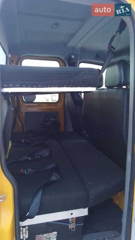 Эвакуатор Mercedes-Benz Sprinter 2010 в Косове фото 3 Эвакуатор Mercedes-Benz Sprinter 2010 в Косове