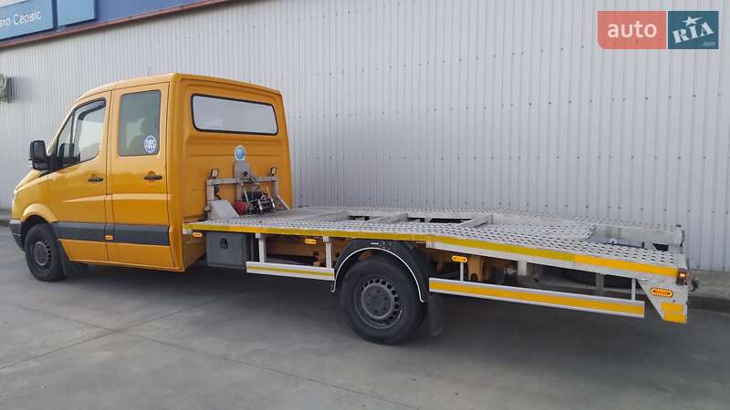 Эвакуатор Mercedes-Benz Sprinter 2010 в Косове фото Эвакуатор Mercedes-Benz Sprinter 2010 в Косове