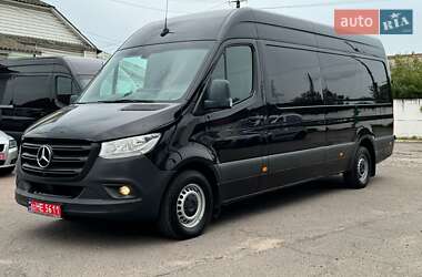 Вантажний фургон Mercedes-Benz Sprinter 2019 в Рівному