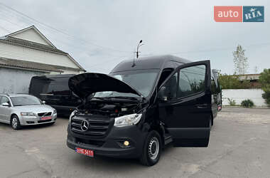 Грузовой фургон Mercedes-Benz Sprinter 2019 в 