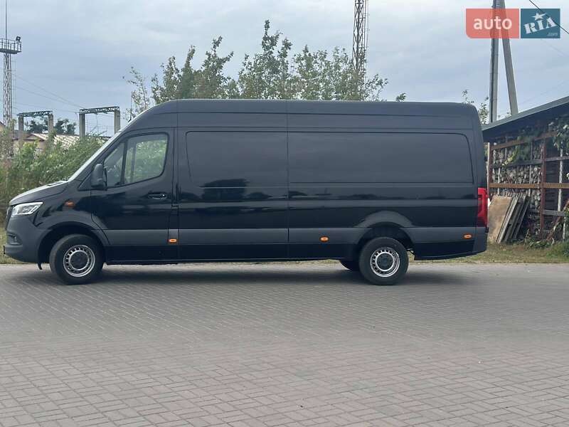 Грузовой фургон Mercedes-Benz Sprinter 2020 в Нововолынске