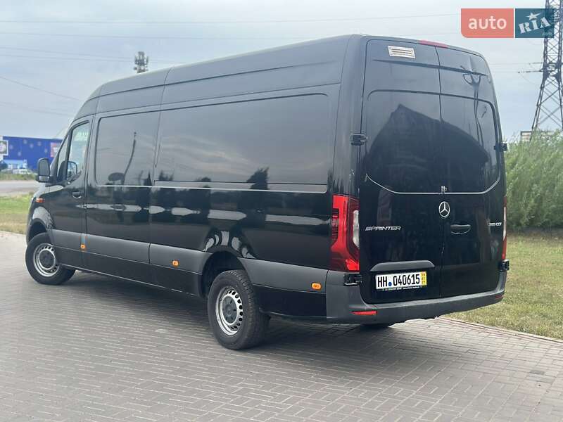 Грузовой фургон Mercedes-Benz Sprinter 2020 в Нововолынске