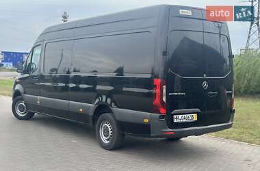 Грузовой фургон Mercedes-Benz Sprinter 2020 в 