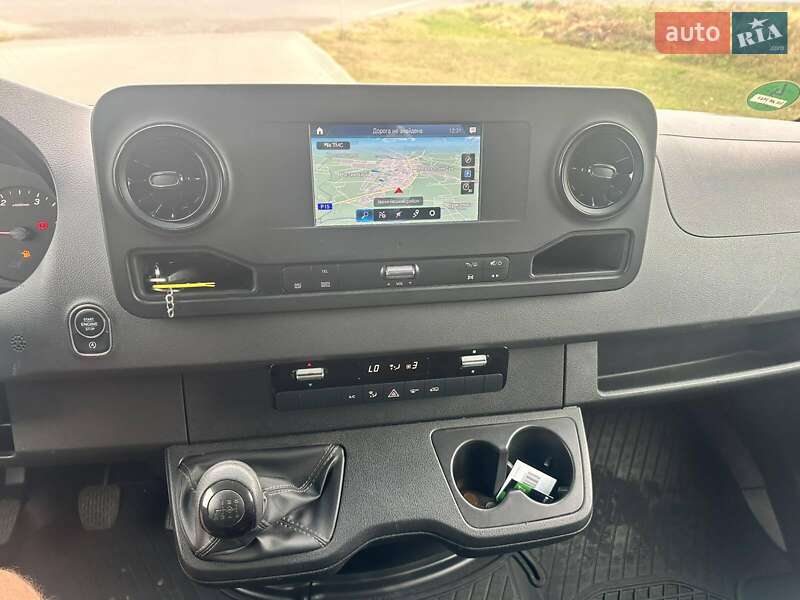 Грузовой фургон Mercedes-Benz Sprinter 2020 в Нововолынске