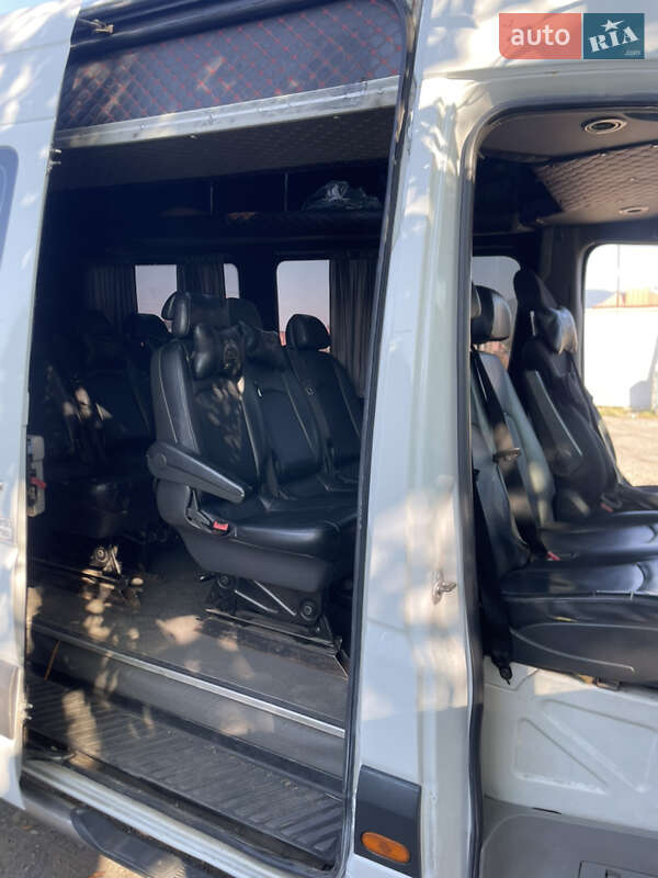 Мікроавтобус Mercedes-Benz Sprinter 2007 в Ужгороді фото 5 Мікроавтобус Mercedes-Benz Sprinter 2007 в Ужгороді