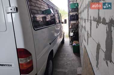 Грузопассажирский фургон Mercedes-Benz Sprinter 2001 в 