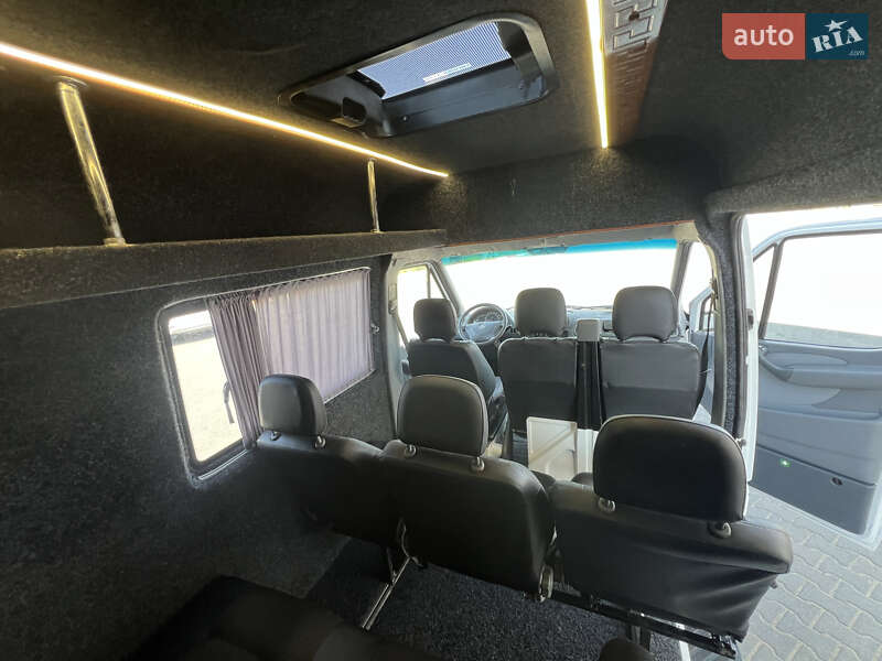 Микроавтобус Mercedes-Benz Sprinter 2005 в Черновцах