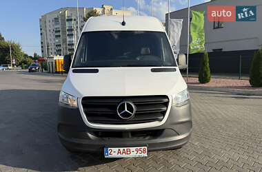 Грузовой фургон Mercedes-Benz Sprinter 2021 в 