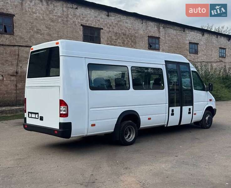 Городской автобус Mercedes-Benz Sprinter 1998 в Кривом Роге
