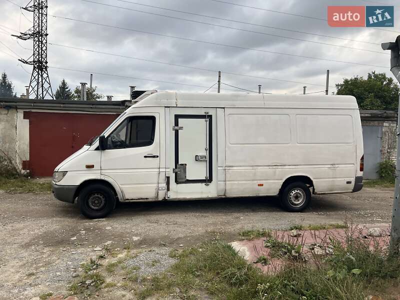 Рефрижератор Mercedes-Benz Sprinter 2005 в Львові фото 3 Рефрижератор Mercedes-Benz Sprinter 2005 в Львові