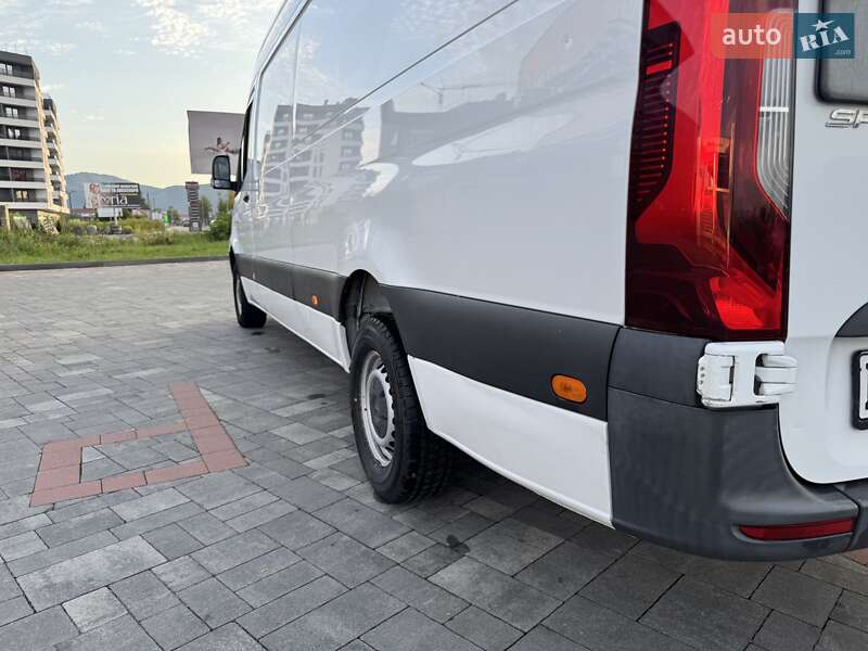 Вантажний фургон Mercedes-Benz Sprinter 2018 в Хусті