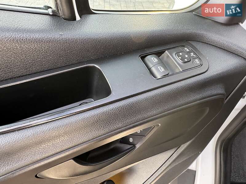 Вантажний фургон Mercedes-Benz Sprinter 2018 в Хусті