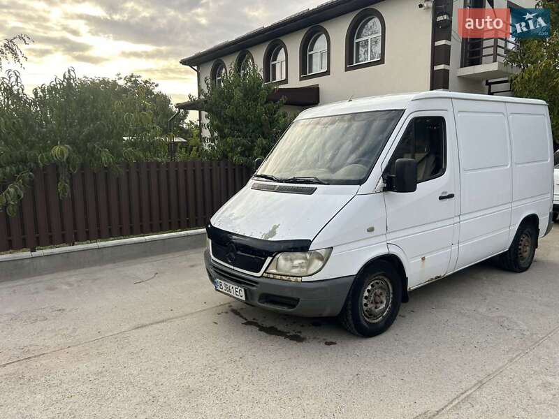 Грузовой фургон Mercedes-Benz Sprinter 2004 в Виннице