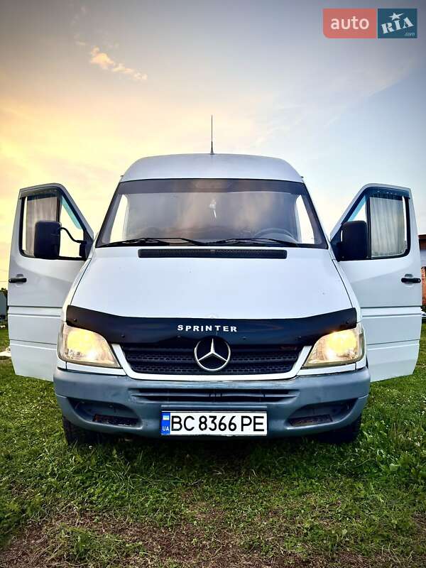 Микроавтобус Mercedes-Benz Sprinter 2004 в Бориславе