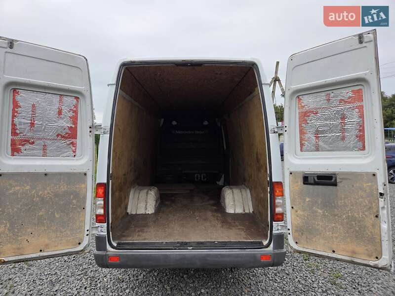 Грузовой фургон Mercedes-Benz Sprinter 2005 в Хмельницком