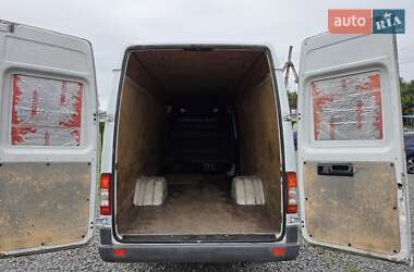 Грузовой фургон Mercedes-Benz Sprinter 2005 в 