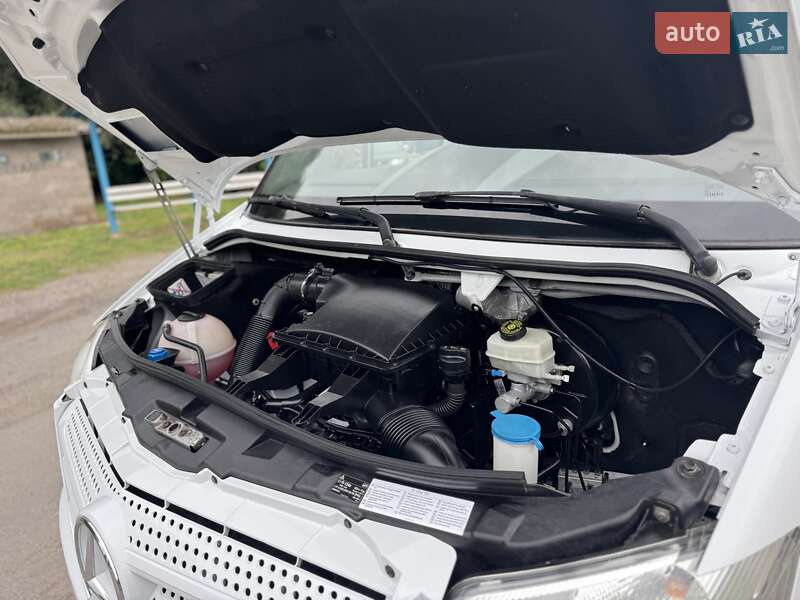 Грузовой фургон Mercedes-Benz Sprinter 2017 в Дубно фото 73 Грузовой фургон Mercedes-Benz Sprinter 2017 в Дубно