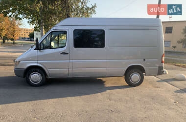 Грузовой фургон Mercedes-Benz Sprinter 2005 в 