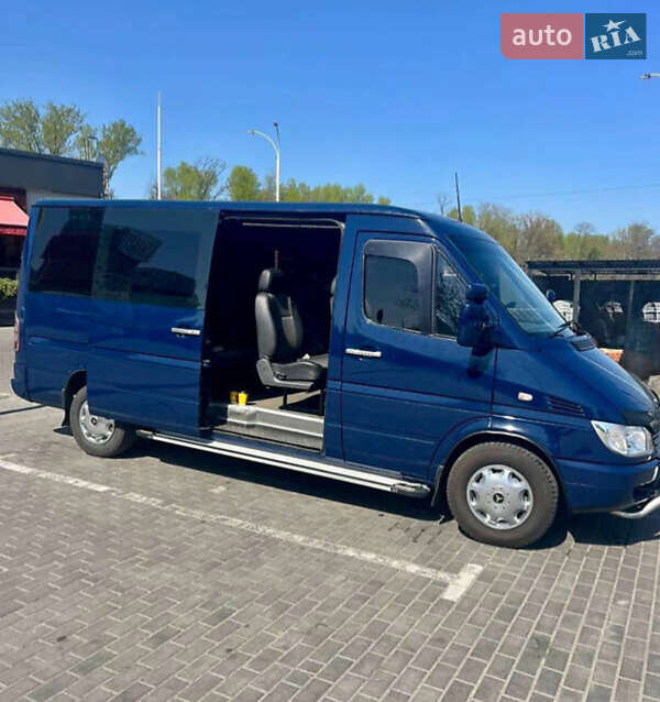 Мікроавтобус Mercedes-Benz Sprinter 2000 в Дніпрі