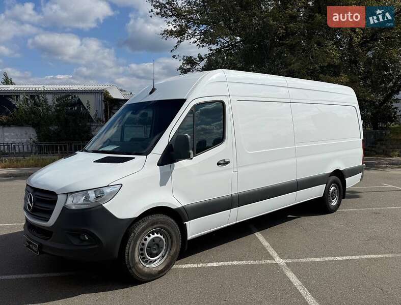 Грузовой фургон Mercedes-Benz Sprinter 2022 в Киеве