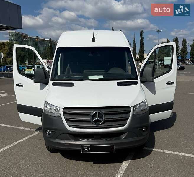 Mercedes-Benz Sprinter 2022