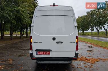 Грузовой фургон Mercedes-Benz Sprinter 2020 в 
