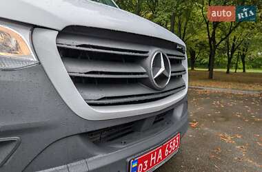 Грузовой фургон Mercedes-Benz Sprinter 2020 в 