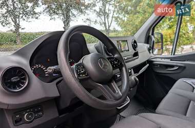 Грузовой фургон Mercedes-Benz Sprinter 2020 в 