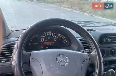 Грузовой фургон Mercedes-Benz Sprinter 2004 в 