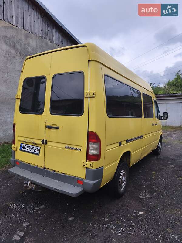 Микроавтобус Mercedes-Benz Sprinter 2004 в Воловце фото 4 Микроавтобус Mercedes-Benz Sprinter 2004 в Воловце