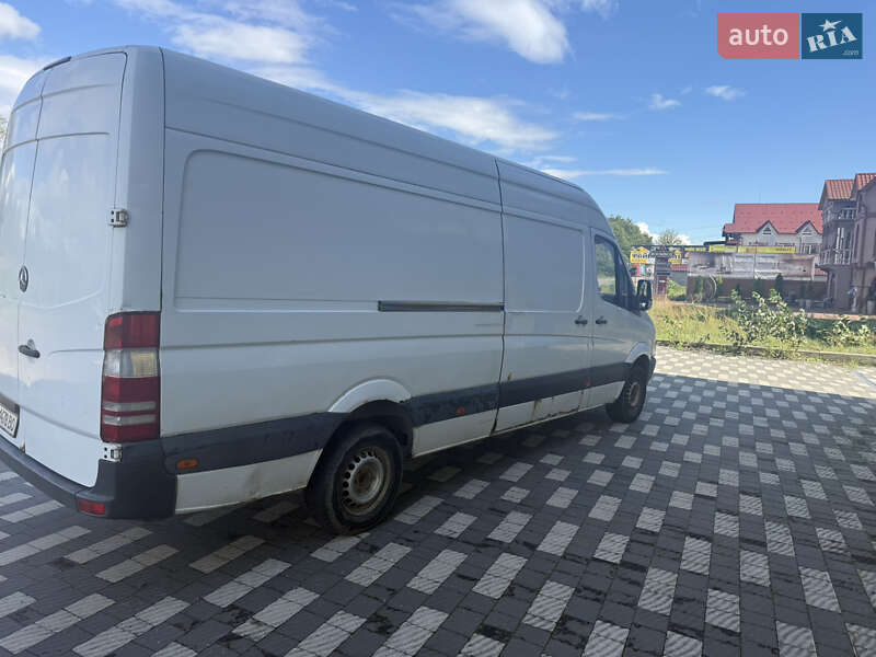 Грузовой фургон Mercedes-Benz Sprinter 2007 в Тячеве