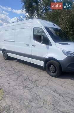 Вантажний фургон Mercedes-Benz Sprinter 2018 в Рівному