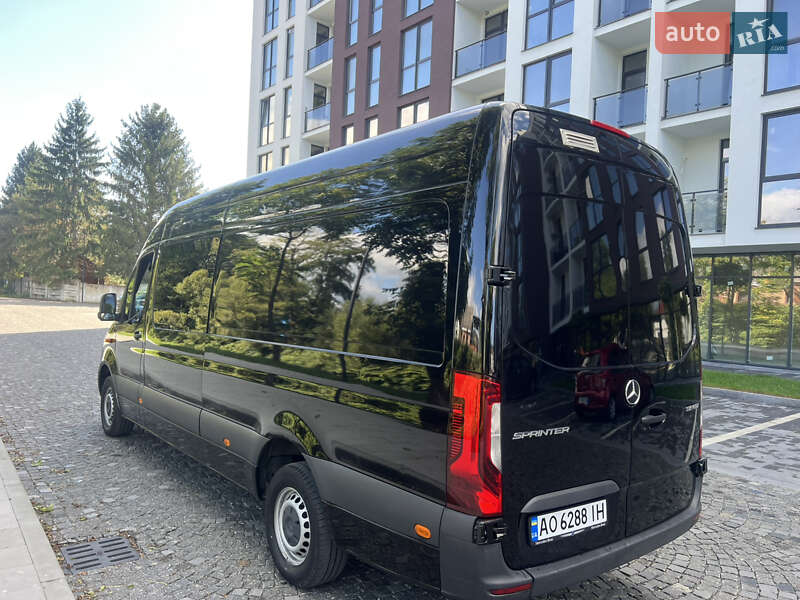 Микроавтобус Mercedes-Benz Sprinter 2021 в Сваляве