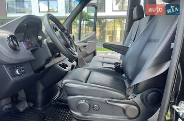 Микроавтобус Mercedes-Benz Sprinter 2021 в 
