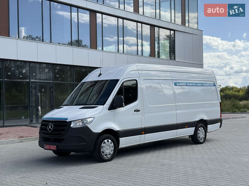 Вантажний фургон Mercedes-Benz Sprinter 2022 в Рівному