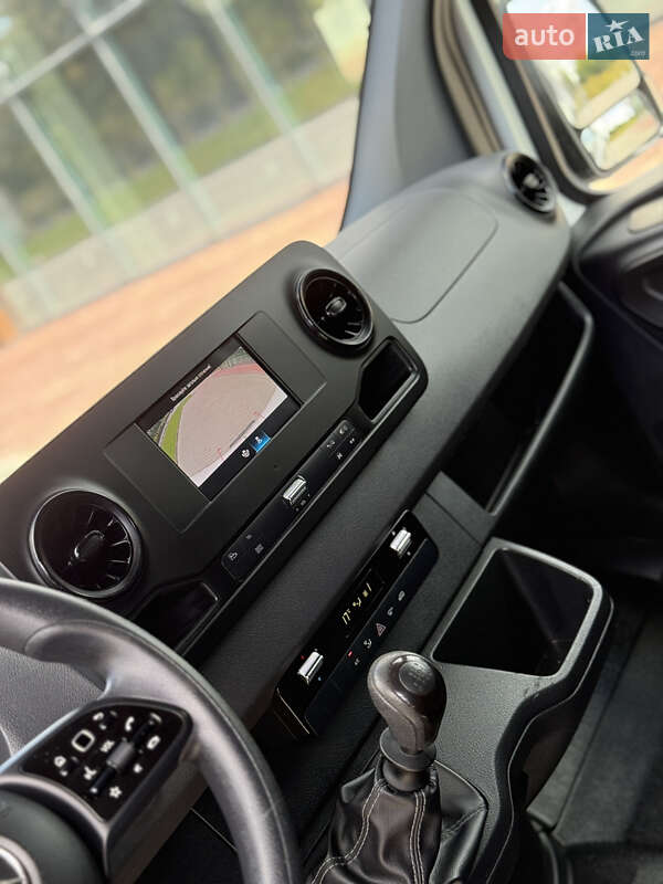 Вантажний фургон Mercedes-Benz Sprinter 2022 в Рівному