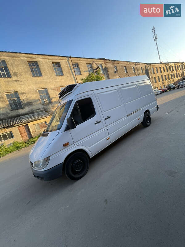 Рефрижератор Mercedes-Benz Sprinter 2006 в Корце фото 13 Рефрижератор Mercedes-Benz Sprinter 2006 в Корце