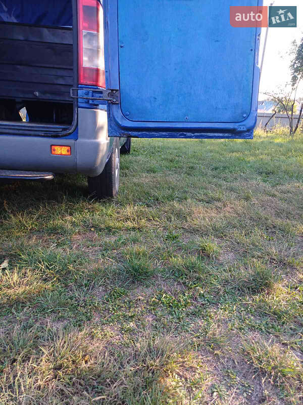 Грузопассажирский фургон Mercedes-Benz Sprinter 2006 в Добротворе