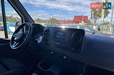 Грузовой фургон Mercedes-Benz Sprinter 2019 в 